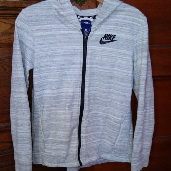 Nike full zip-up Hoodie sweatshirt, xs - Picture 4 of 7
